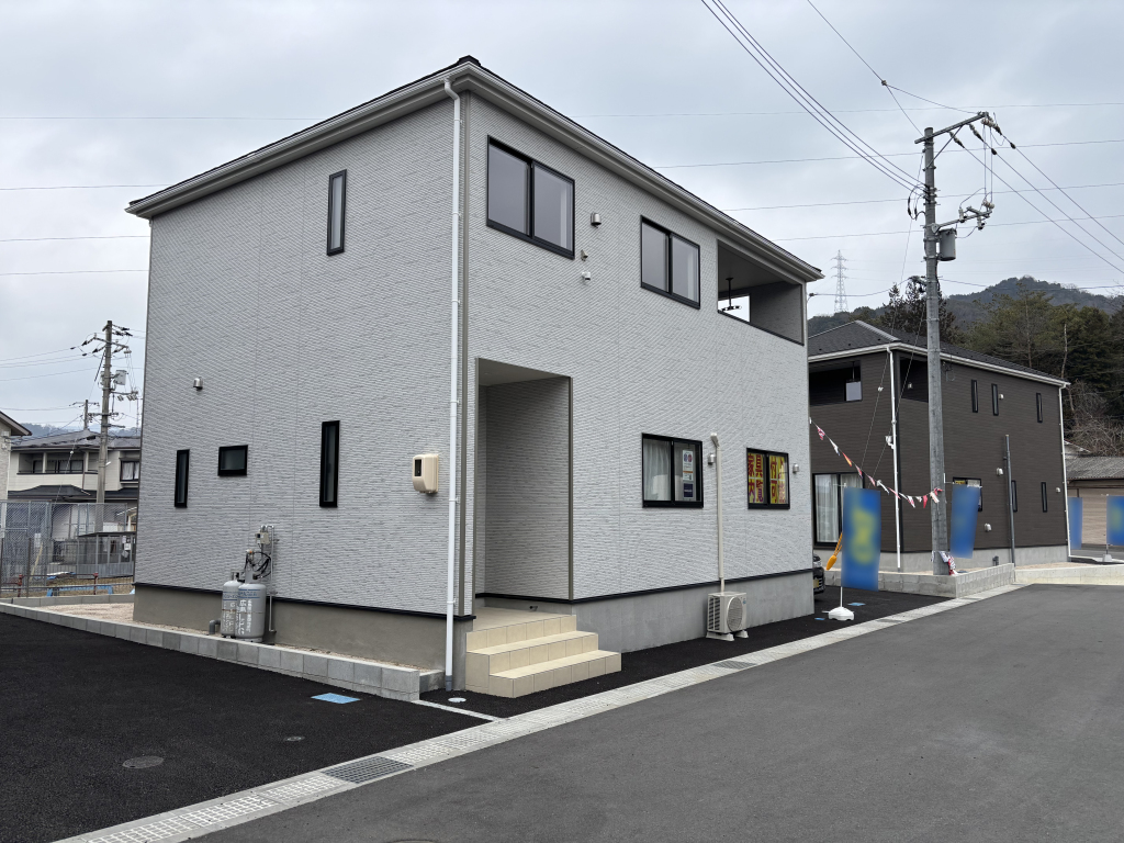 【新築】東広島市西条町寺家字宮脇　No.2