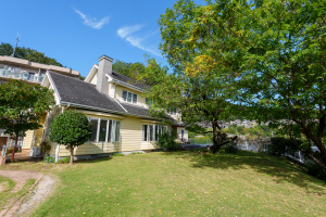 広島市安佐南区毘沙門台2丁目