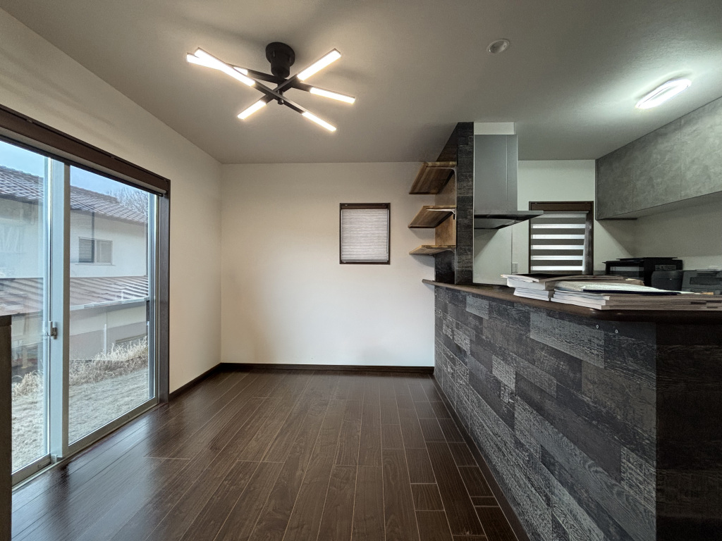 広島市安佐北区亀山6丁目