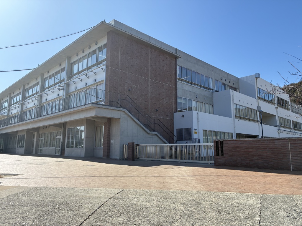 廿日市市立大野中学校：徒歩13分（1014ｍ）