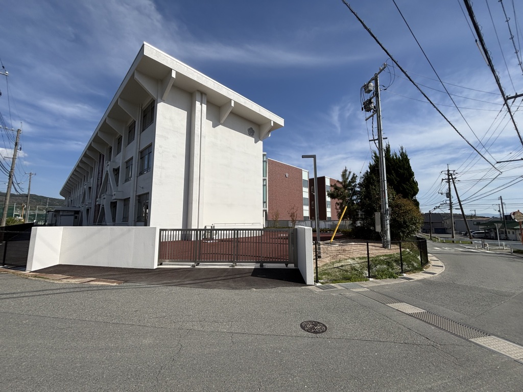東広島市立川上小学校