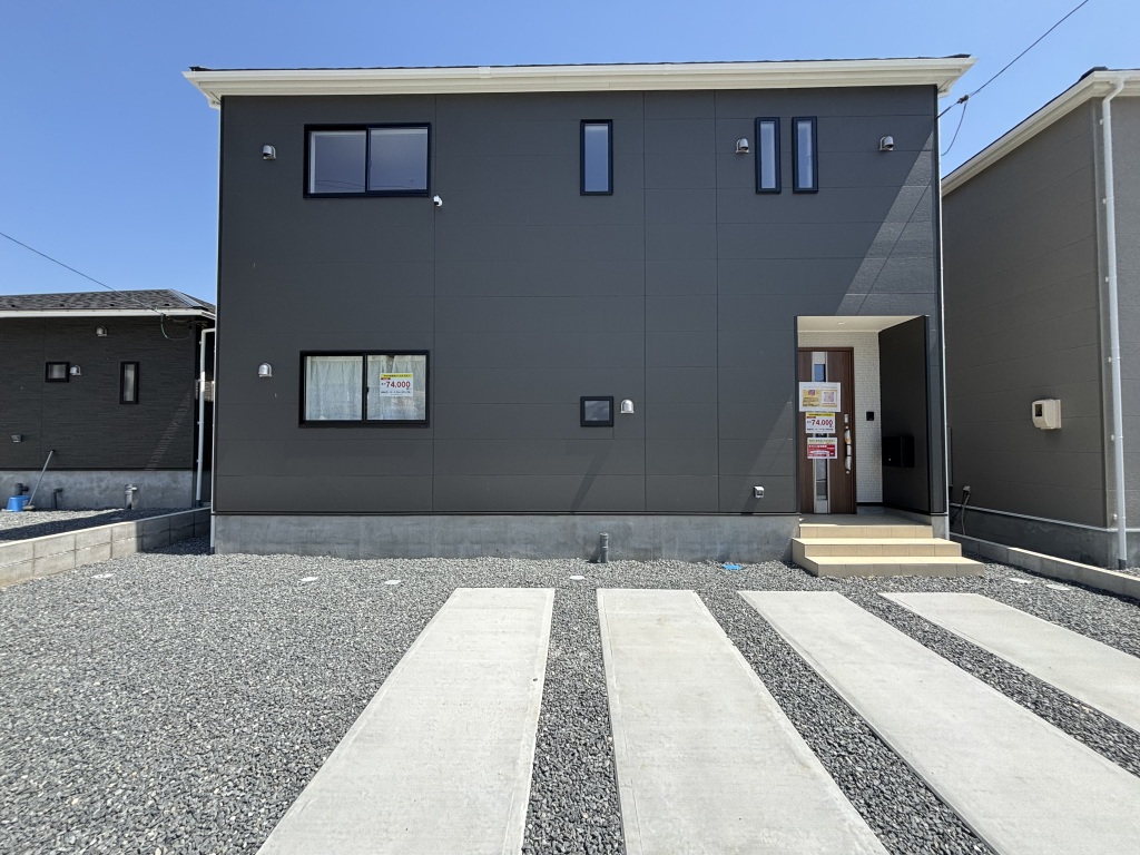 【新築】東広島市八本松飯田4丁目　No.2