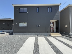【新築】東広島市八本松飯田4丁目　No.2
