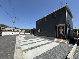 【新築】東広島市八本松飯田4丁目　No.2